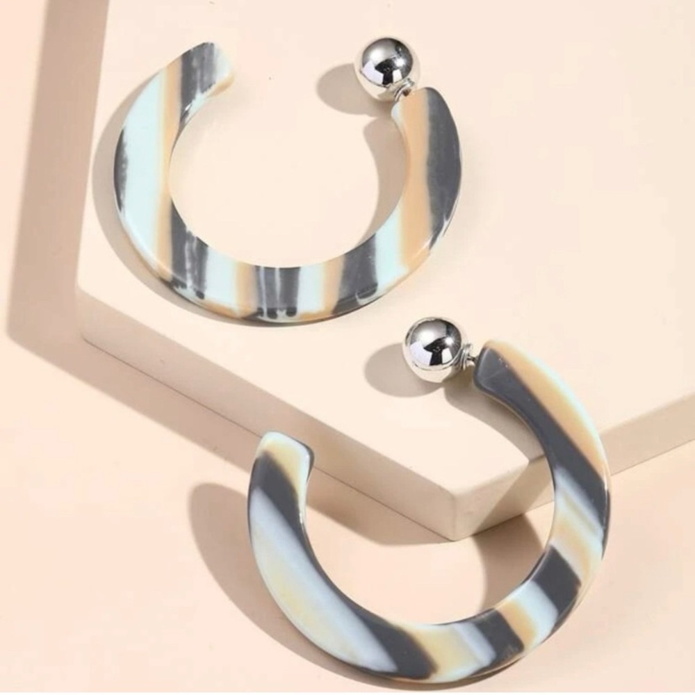 Oversized Striped Acrylic Hoops